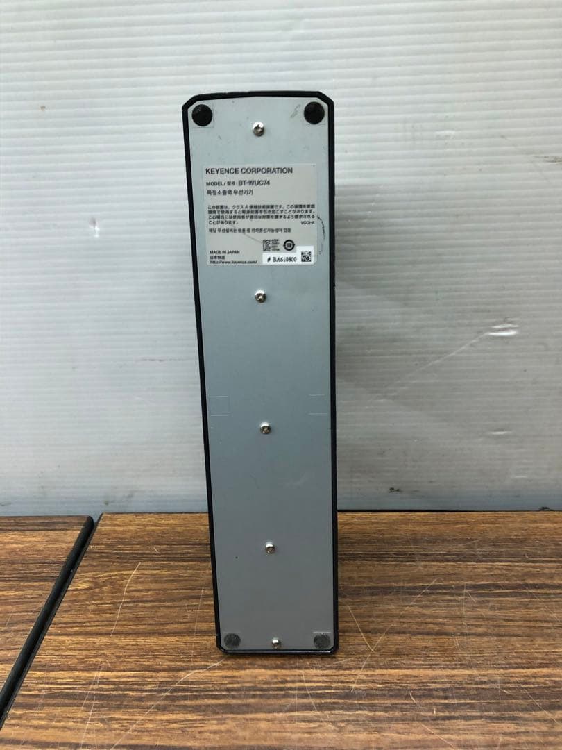 キーエンス BT-WUC74 BT-W70シリーズ 4台充電器　送料無料