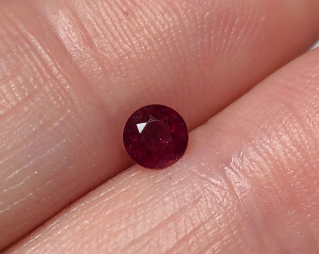 幻の赤!!★アメリカレッドベリル★リング、ペンダントオーダー受付中