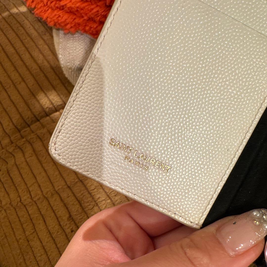 SAINT LAURENT 手帳型ケース