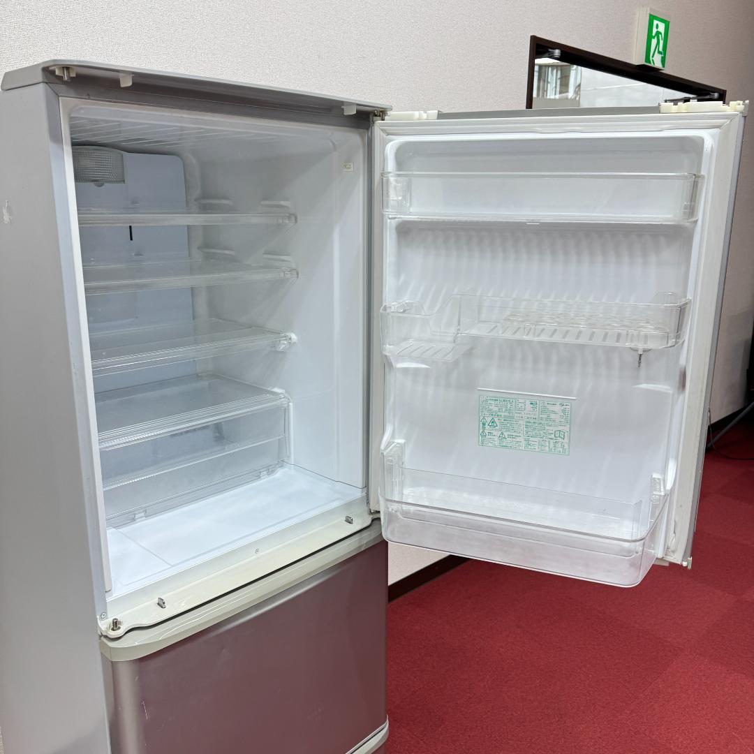 東京23区送料無料　美品シャープ2017年製　3ドア350L　洗浄/除菌済み