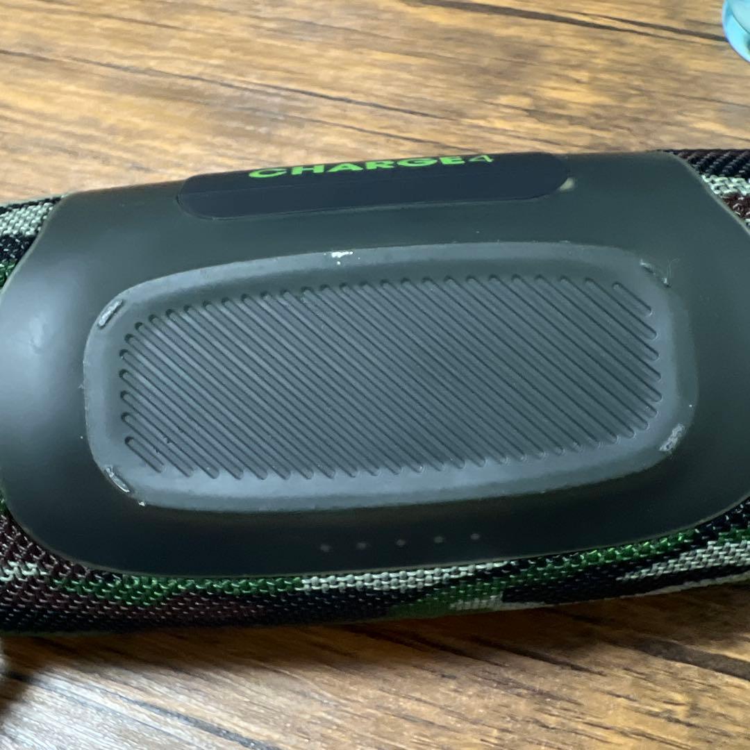 JBL Charge 4 ワイヤレススピーカー 迷彩柄