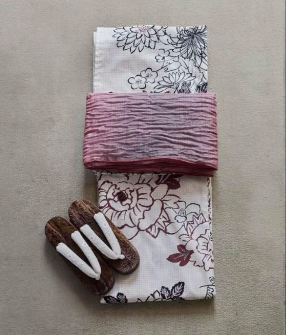 【新品・未使用】hinari × utatane コラボ浴衣セット　牡丹ボルドー