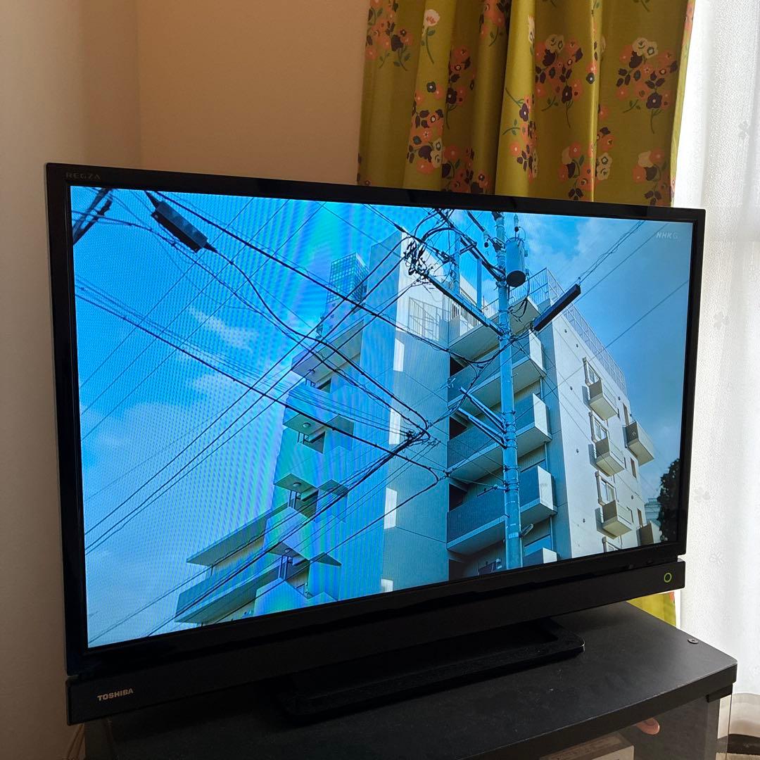 TOSHIBA 32インチ液晶テレビ 32S20 本体