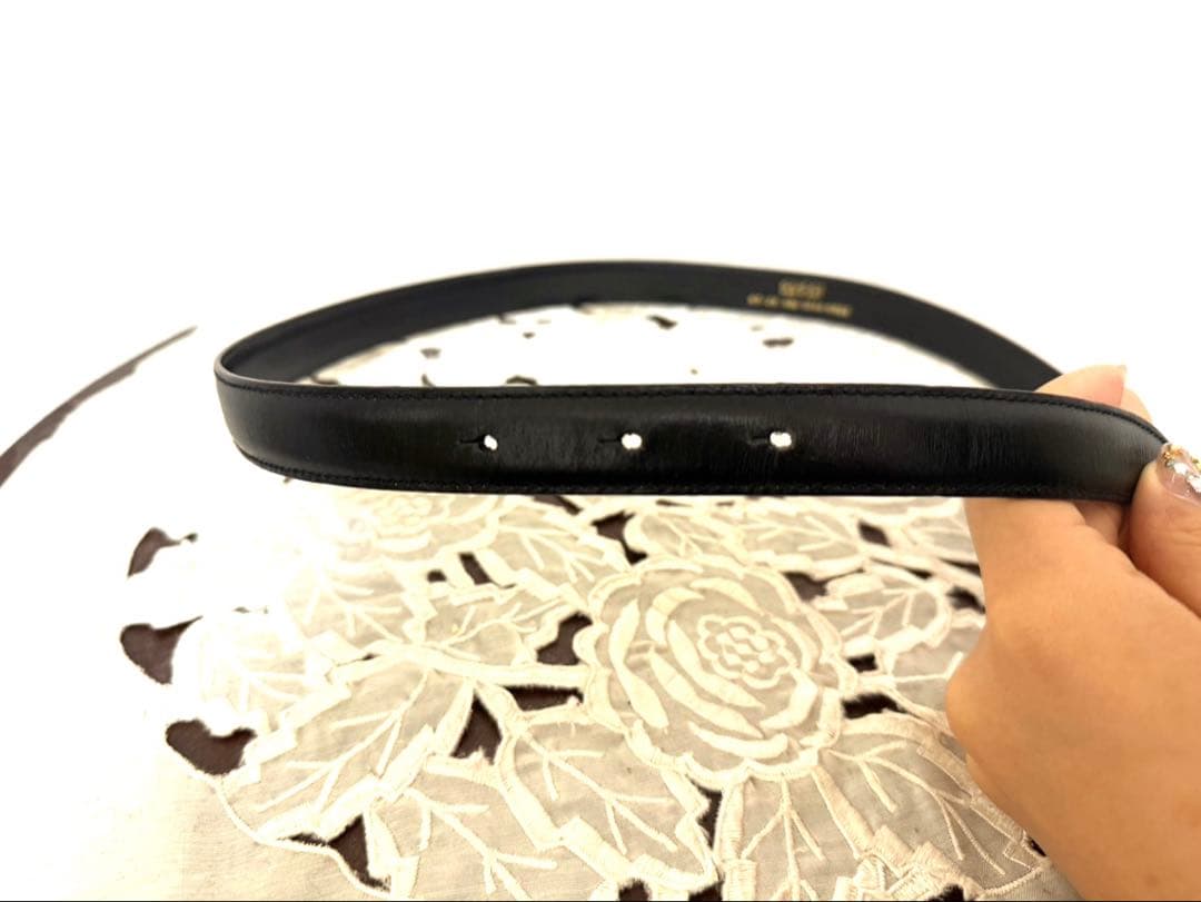 ✨GUCCI グッチ✨ブラックレザー ベルト　ゴールド　ダブルGロゴ