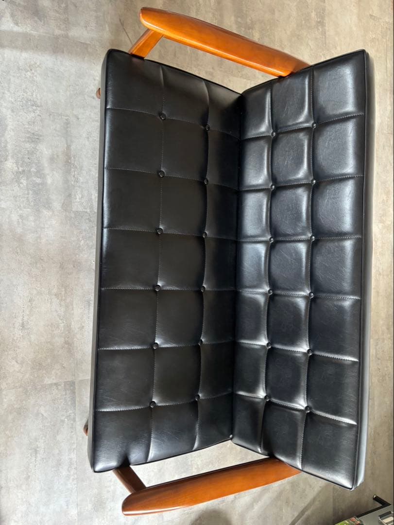 【引き取り限定】カリモク 60 K 2シーター ソファー 黒