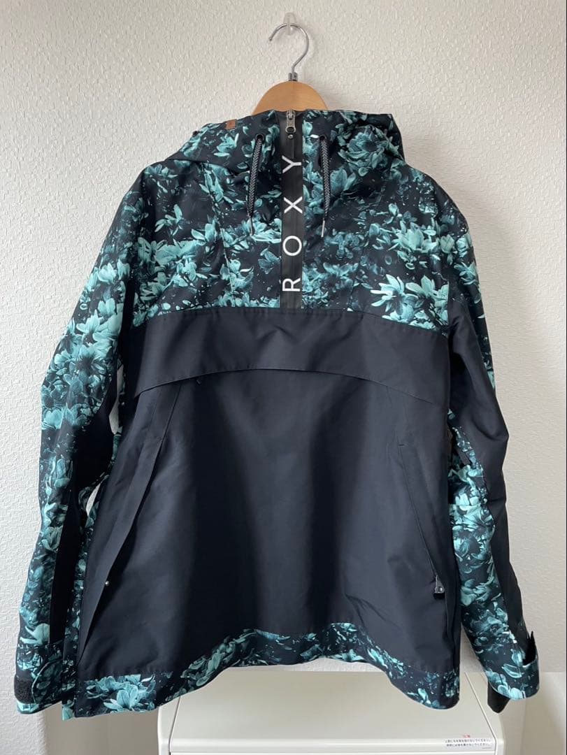18日まで値下げ！ROXY フローラルスノーボードジャケット