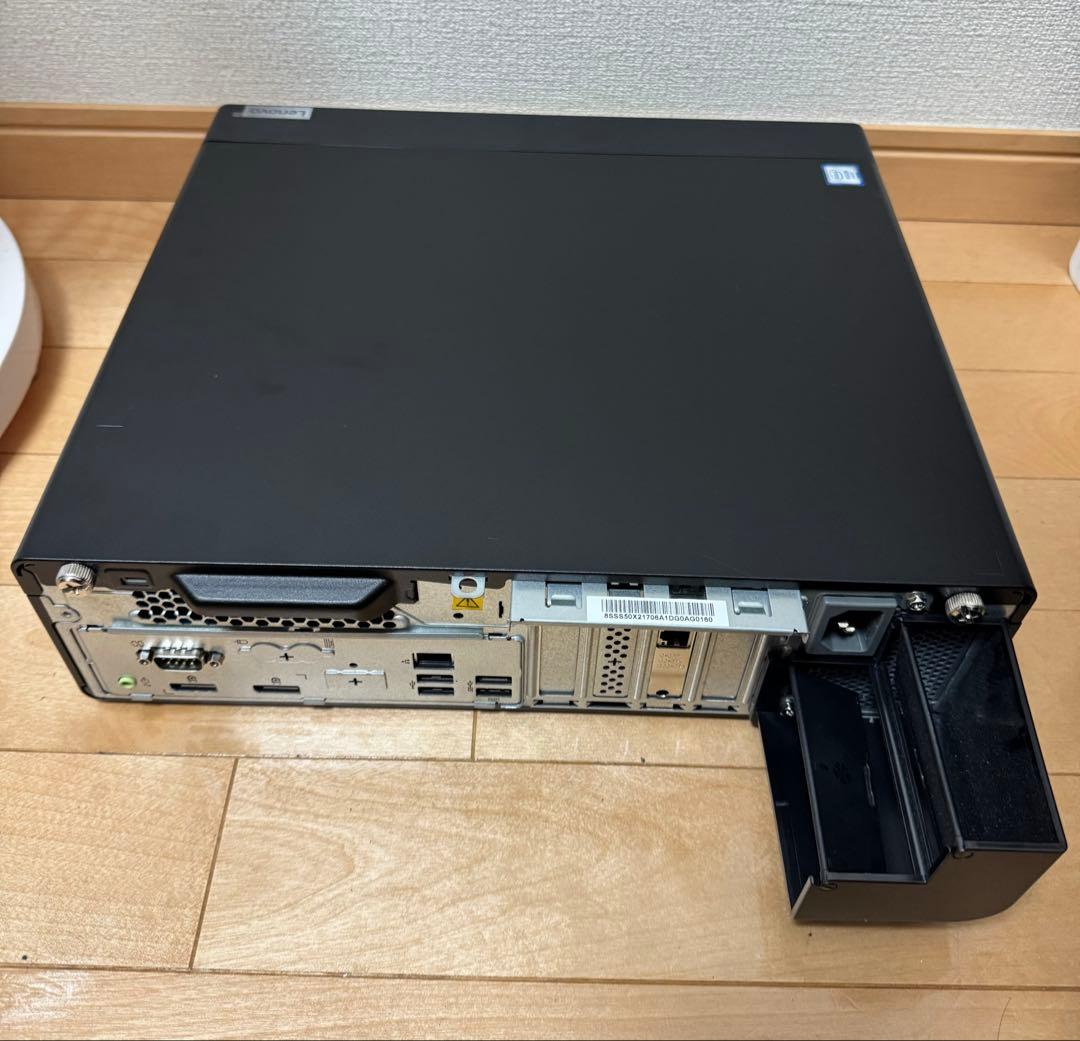 Lenovo ThinkStation P340 デスクトップPC