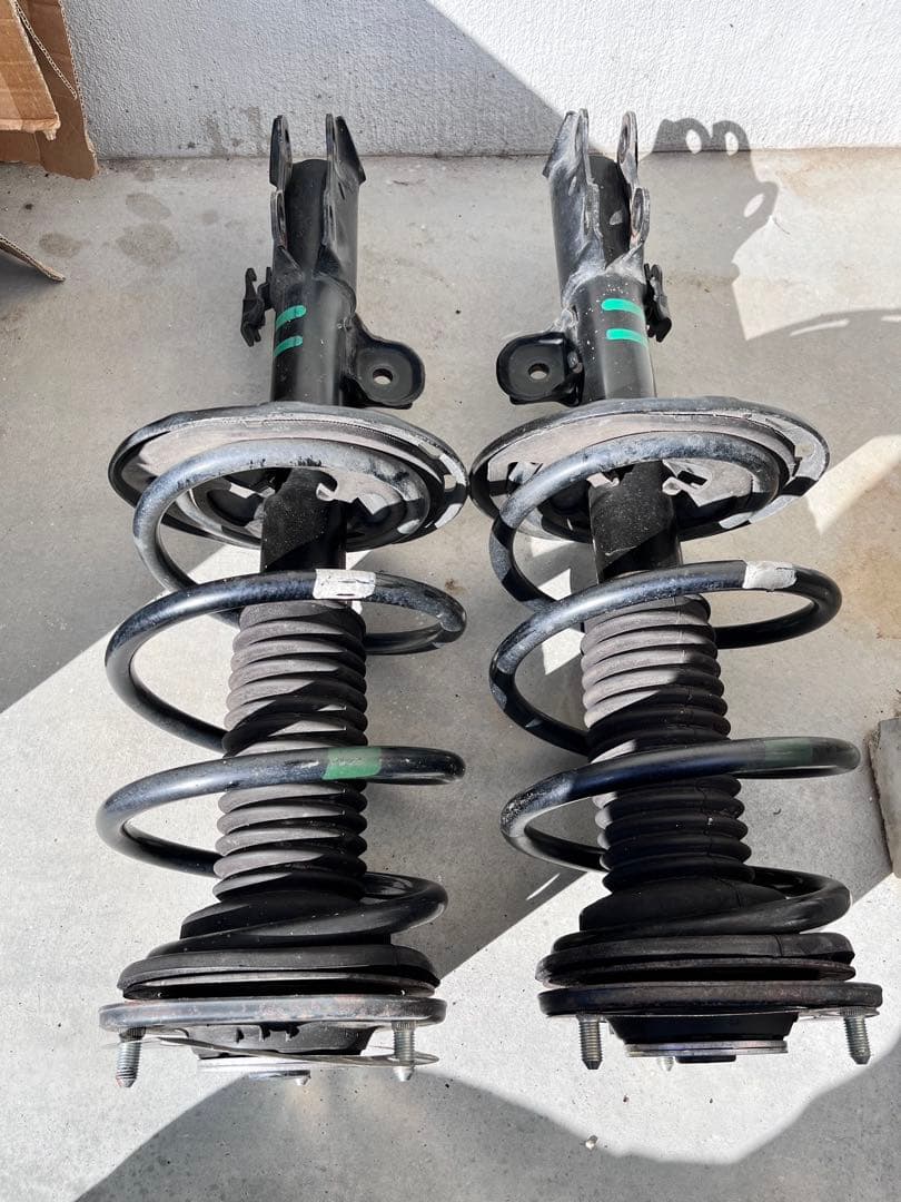 ANH20 アルファード 純正フロントサス