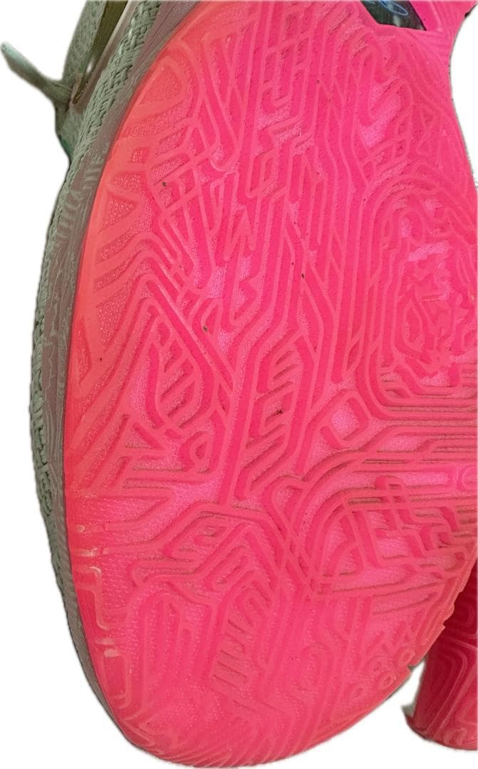 NIKE LeBron 20 EP “Time Machine” レブロン20