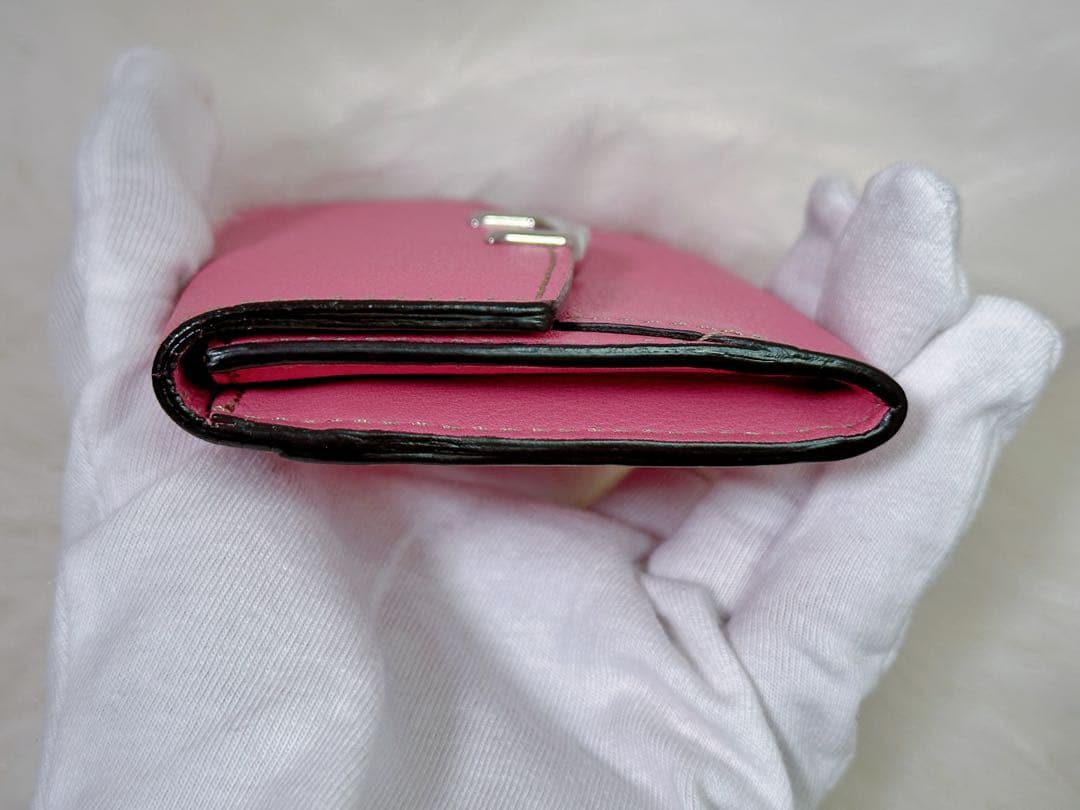 【美品】カルティエ Cドゥ 名刺入れ フラップ式　ピンク