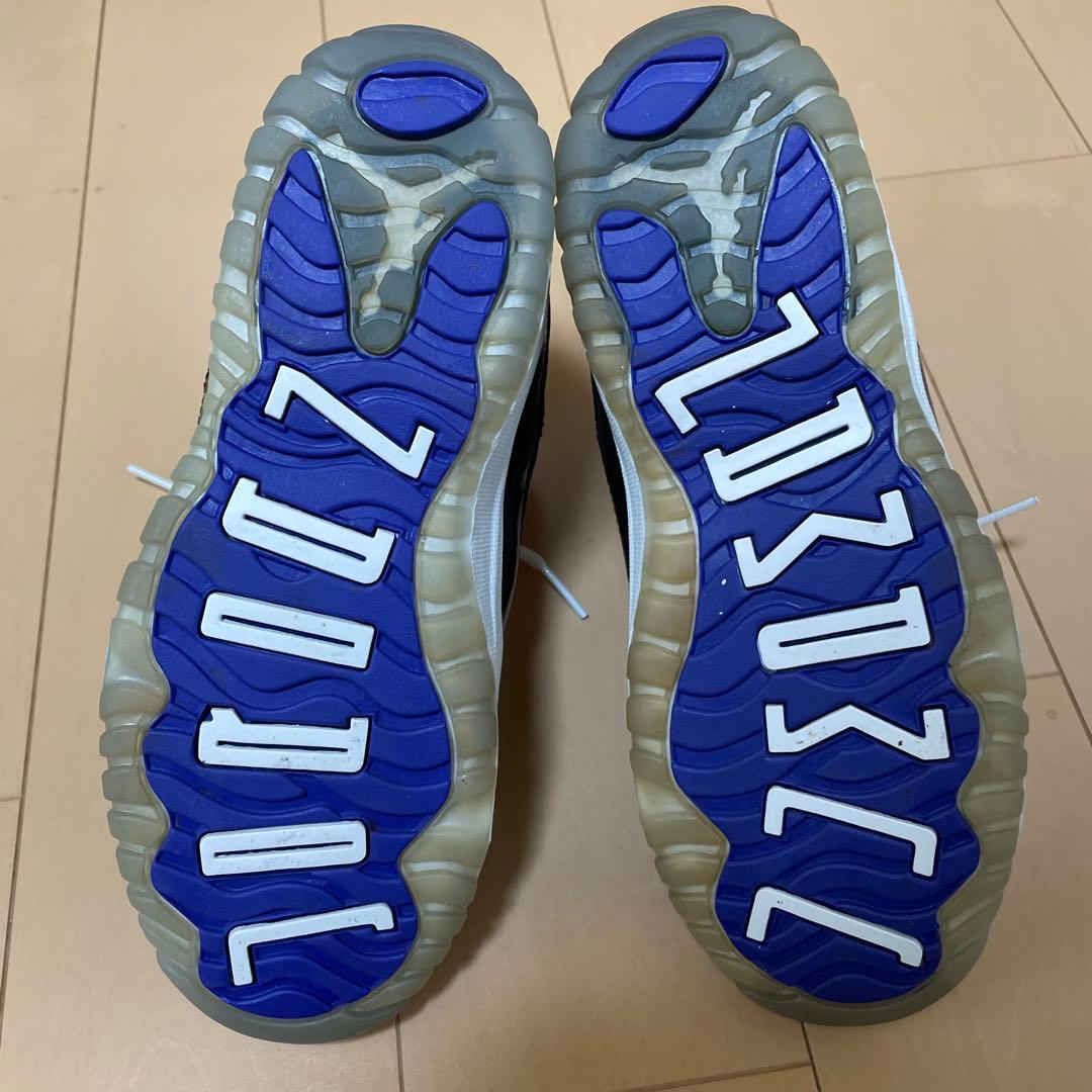 エアジョーダン11 コンコルド　22cm