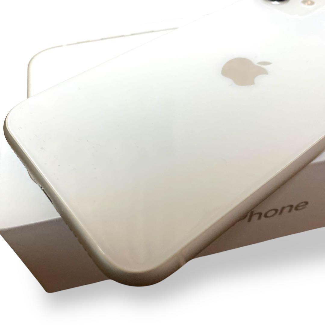 Apple iPhone 11 ホワイト 本体　128GB SIMフリー　箱付き