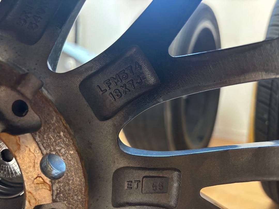 Warwick 18インチ 7j4本セット215/45r18(美品）