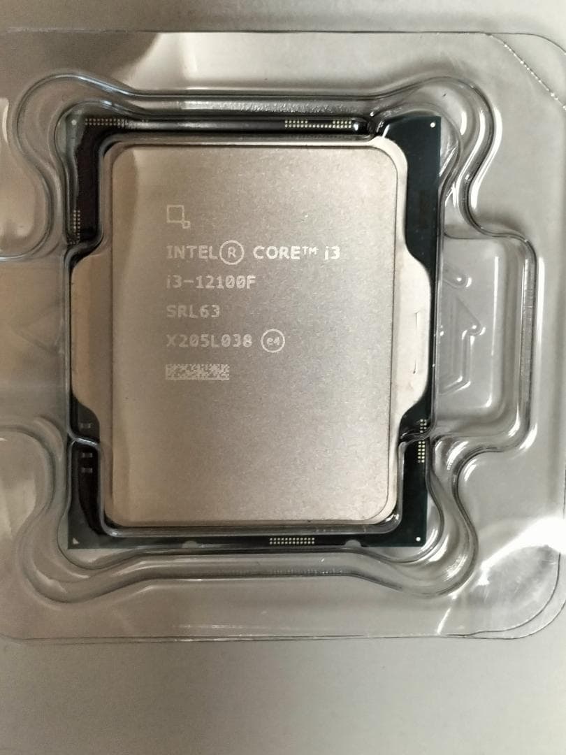 Intel Core i3-12100F CPU 12世代