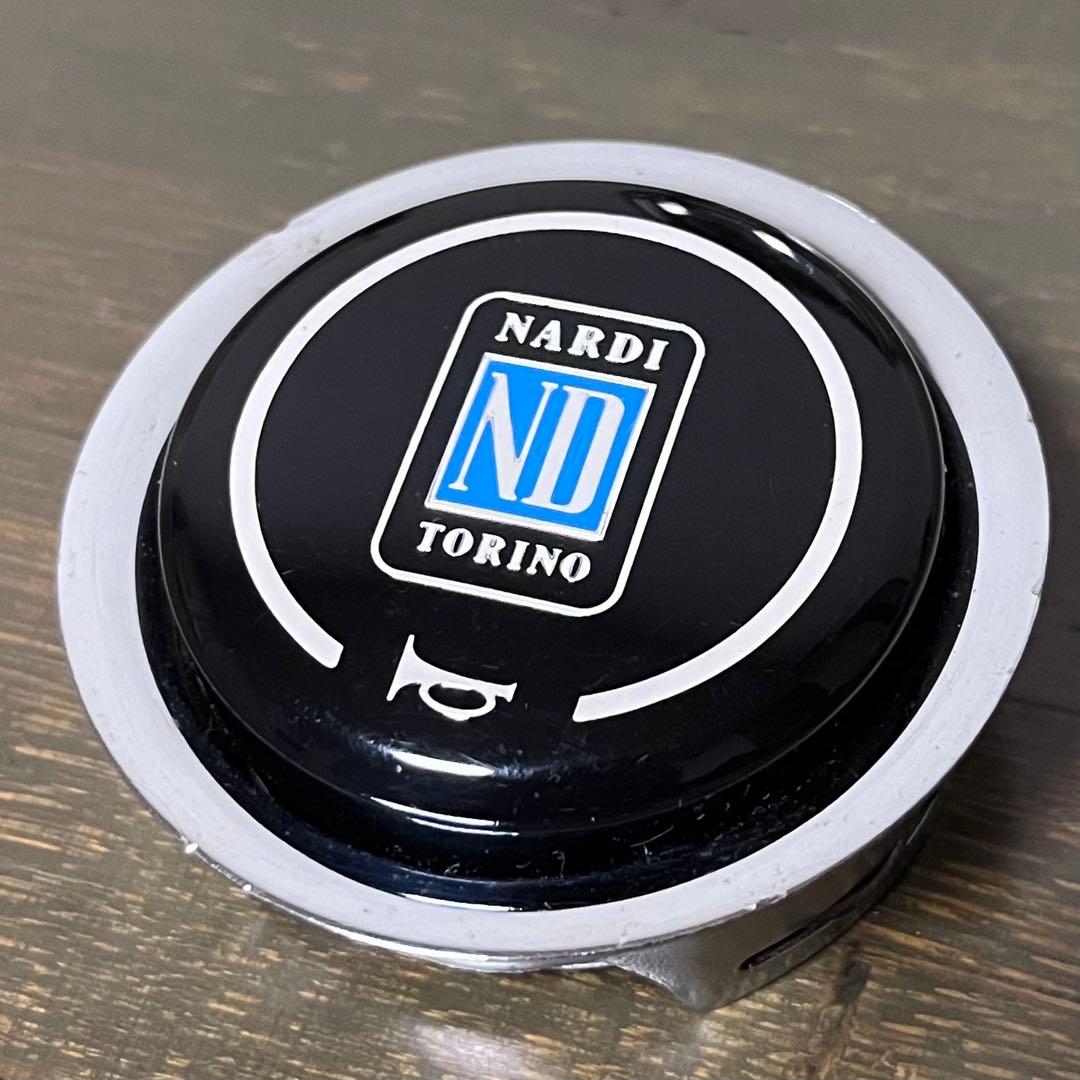 希少 ナルディ クラシック　Φ32.5 ウッドステアリングホイール 3スポーク