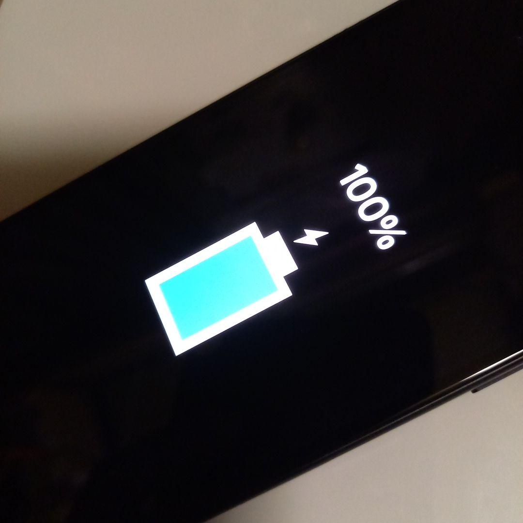 スマートフォン本体 Sony Xperia 10 IV (SOG07) 128GB