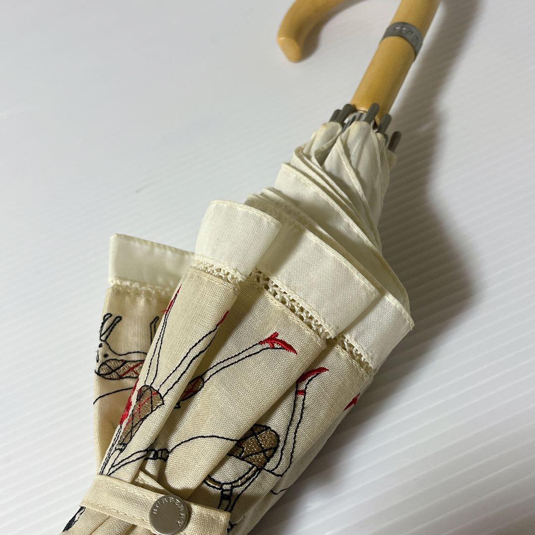 BURBERRY 日傘　犬の散歩　女の子　全刺繍ノヴァチェック