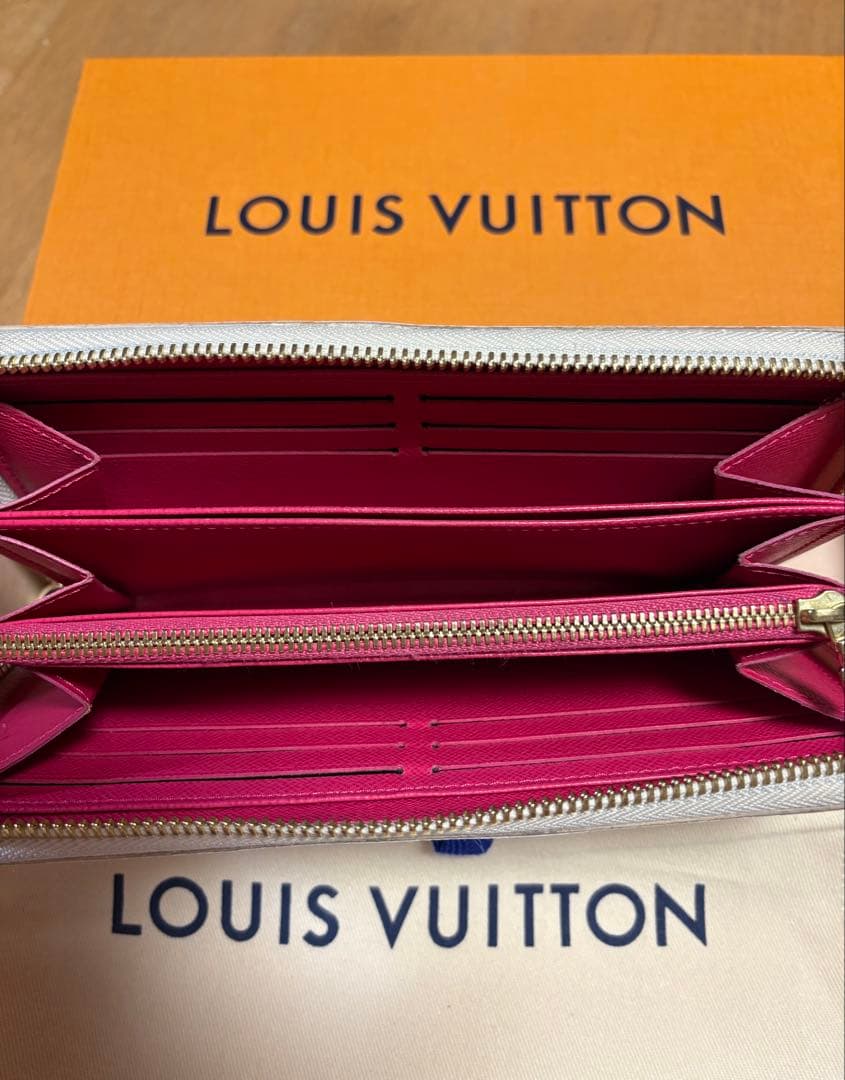 ルイ ヴィトン ダミエアズール ジッピーウォレット スタッズ長財布　希少モデル