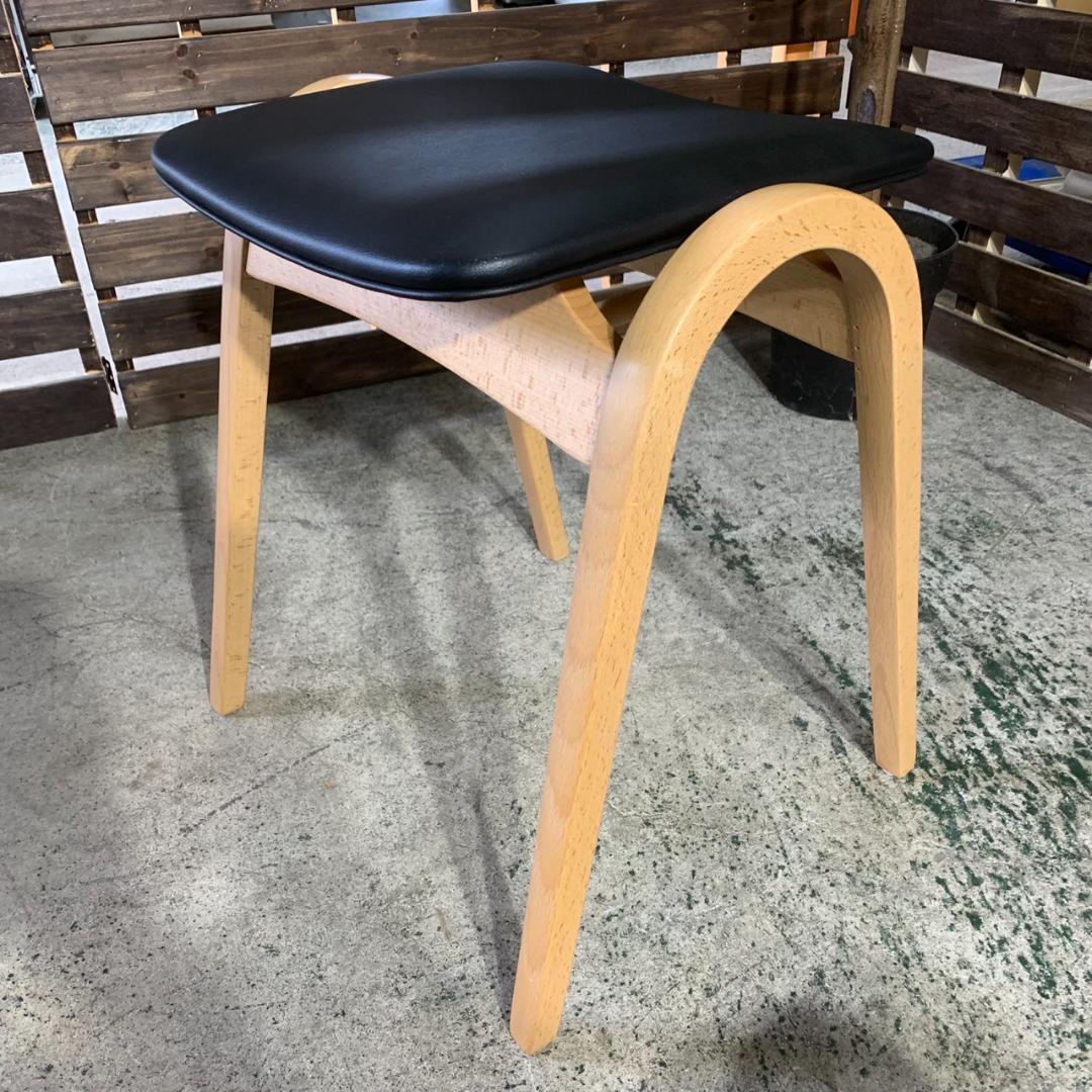 J826 秋田木工 剣持スツール PVCレザー 剣持勇