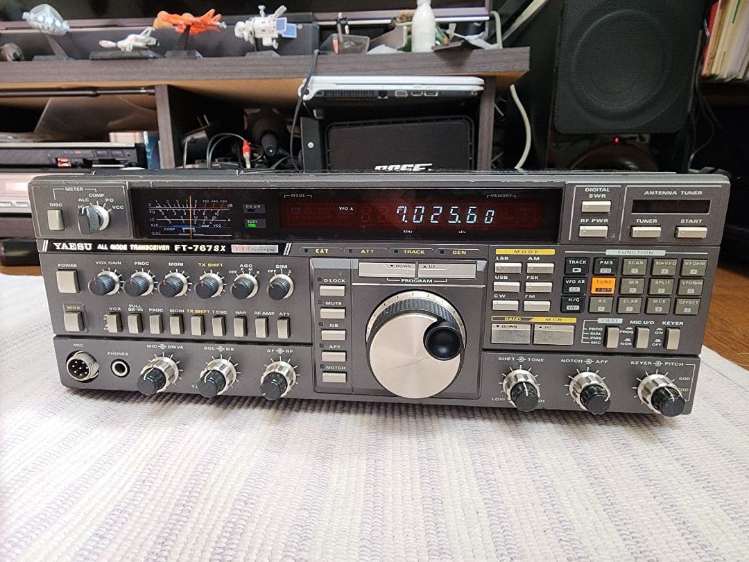 YAESU 八重洲 FT-767SX 通電確認