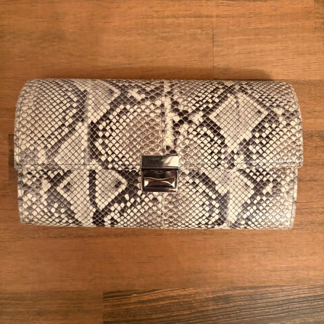 isola アイソラ マット パイソン 長財布