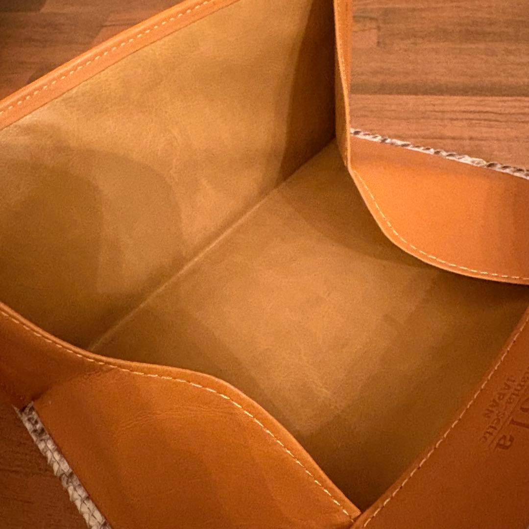 isola アイソラ マット パイソン 長財布