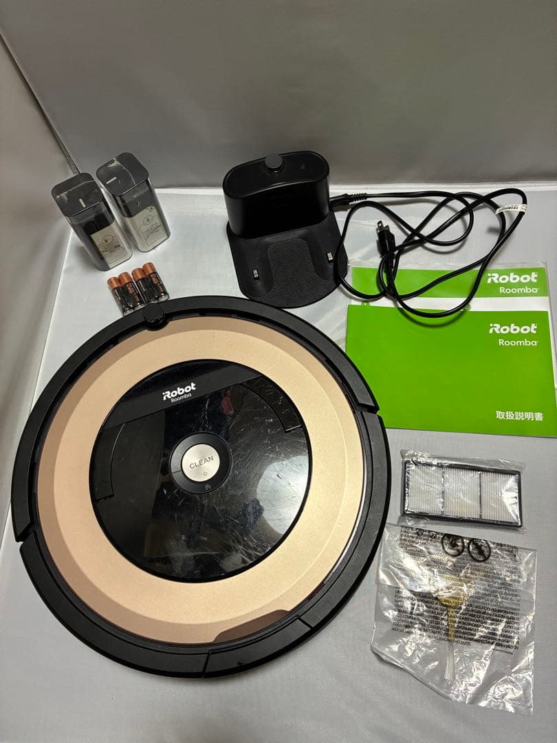 【使用回数少】iRobot Roomba ルンバ　ロボット掃除機892