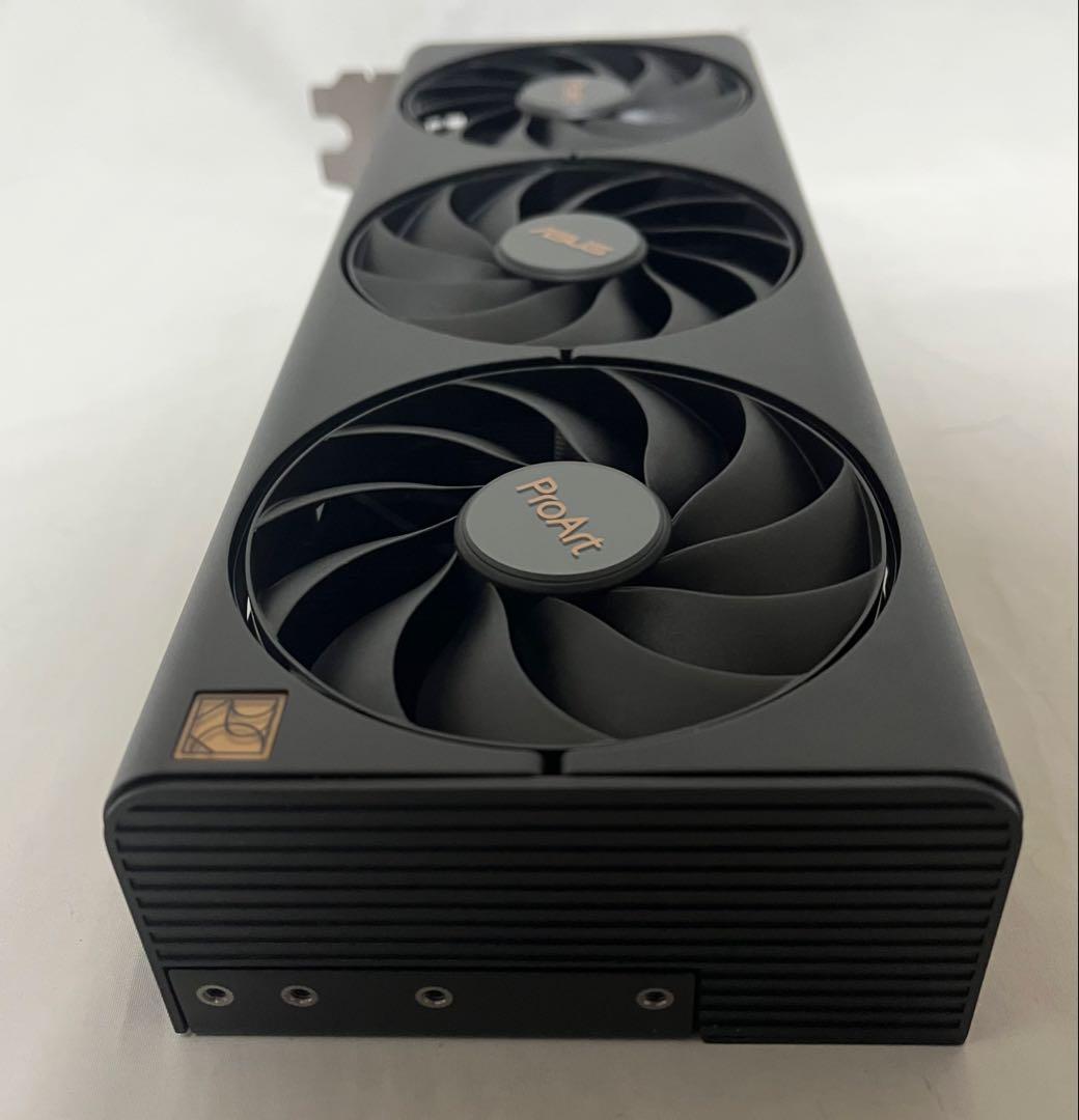 【ほぼ未使用】ASUS ProArt GeForce RTX 4060 OC