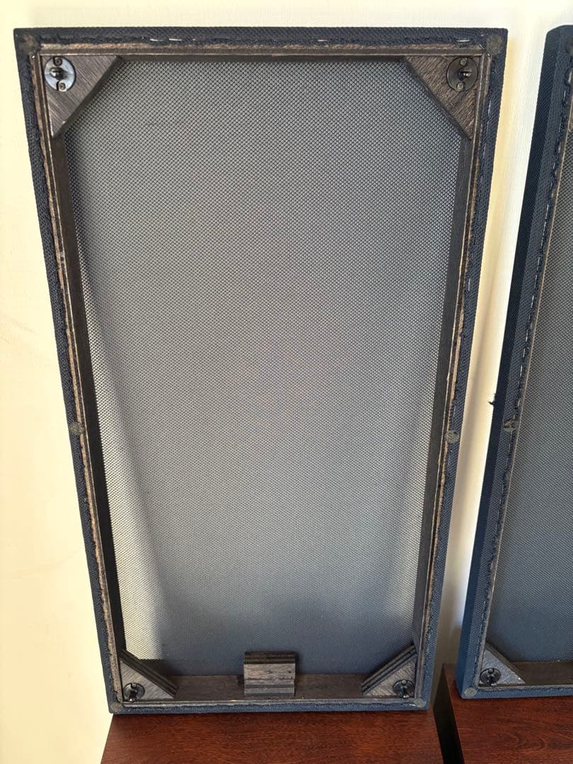 X-V スピーカー１つです。必ず2つご購入下さい。　CORAL スピーカー