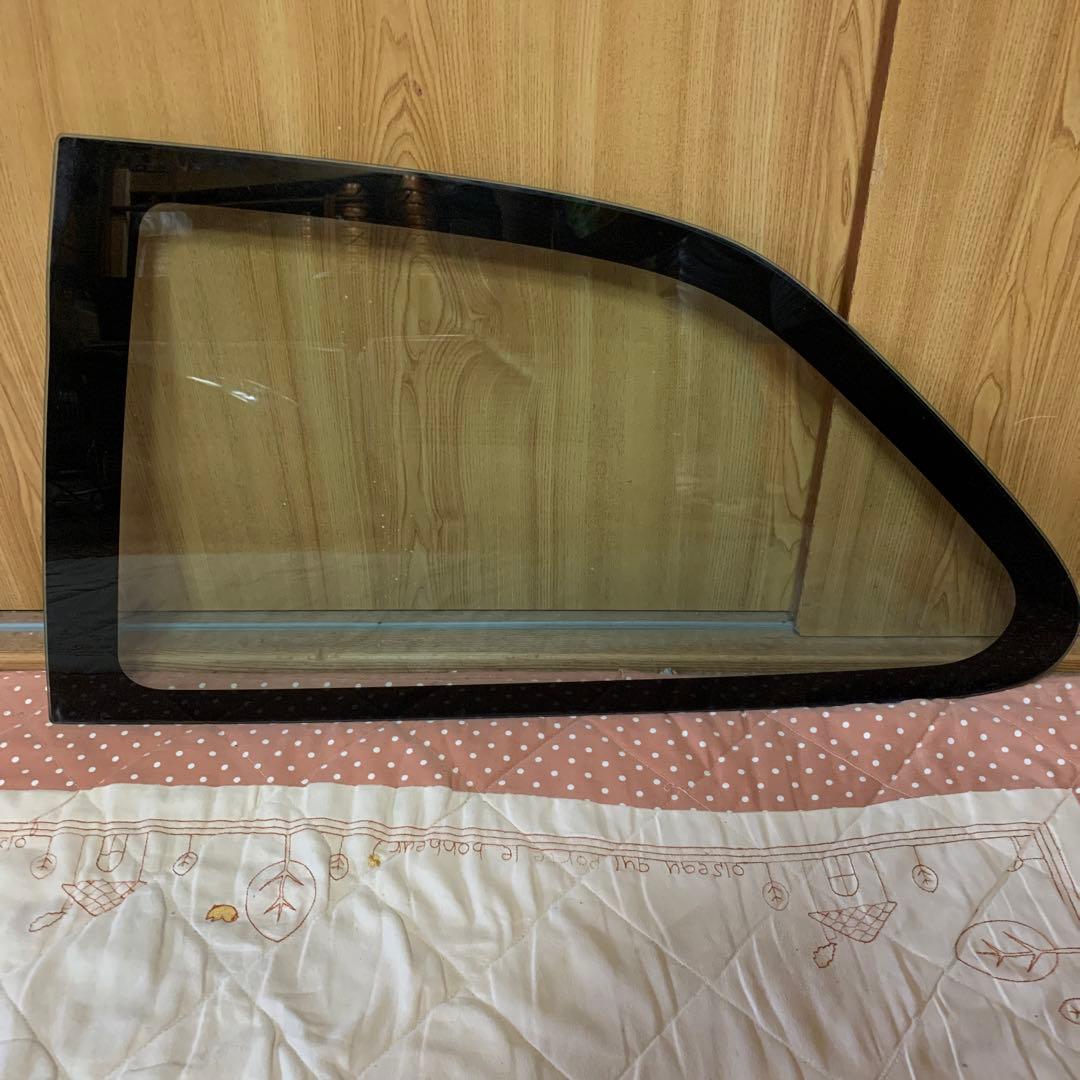 【最終価格】EK シビック 2ドア 純正クォーターガラス