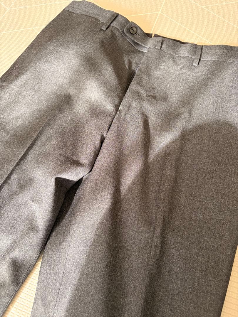 トゥモローランド　ダークグレー スラックス サイズ48