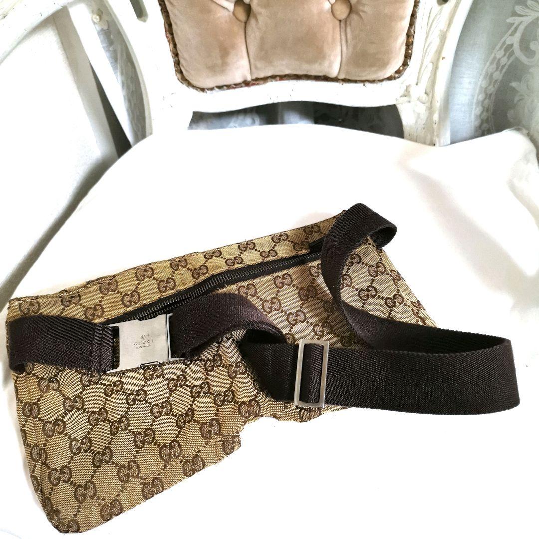 みゆき! グッチGUCCI GG柄ボディバッグ 斜めがけショルダーバッグ