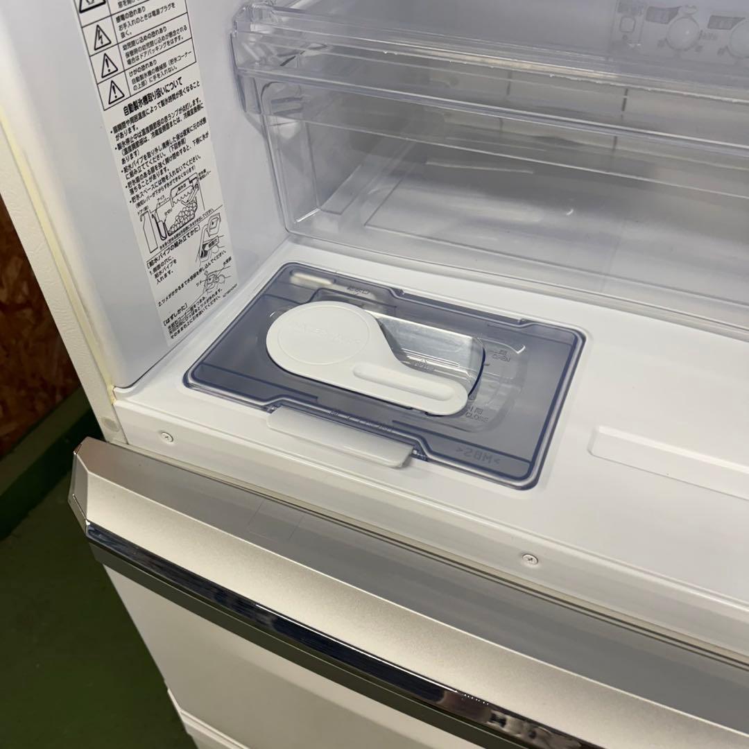 320送料設置無料 三菱　自動製氷機能付き大型冷蔵庫　330L 3ドア