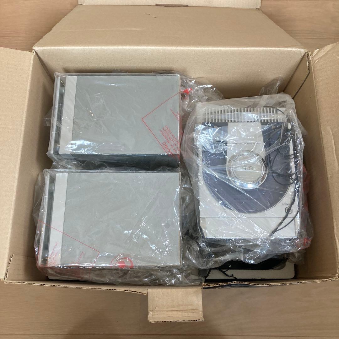 CD-606 AM/FM CDミニコンポ　プレーヤー新品未開封