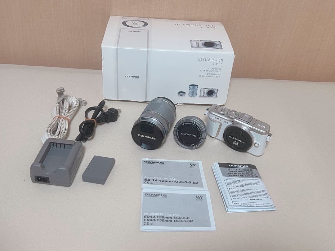 OLYMPUS PEN E-PL10 ホワイト