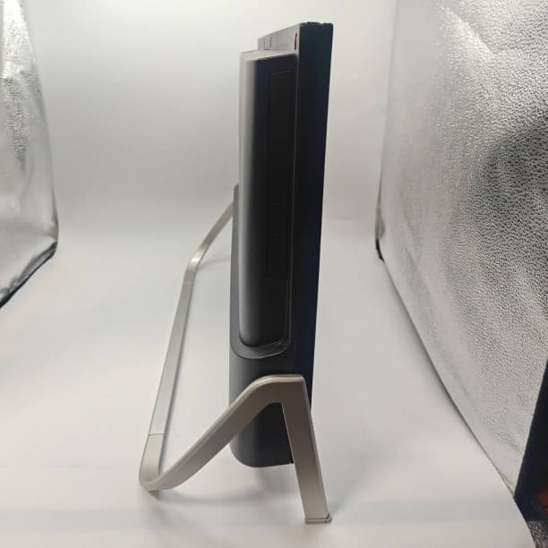 第8世代i7 フルHD 一体型デスクトップPC 富士通 16GB SSD256G