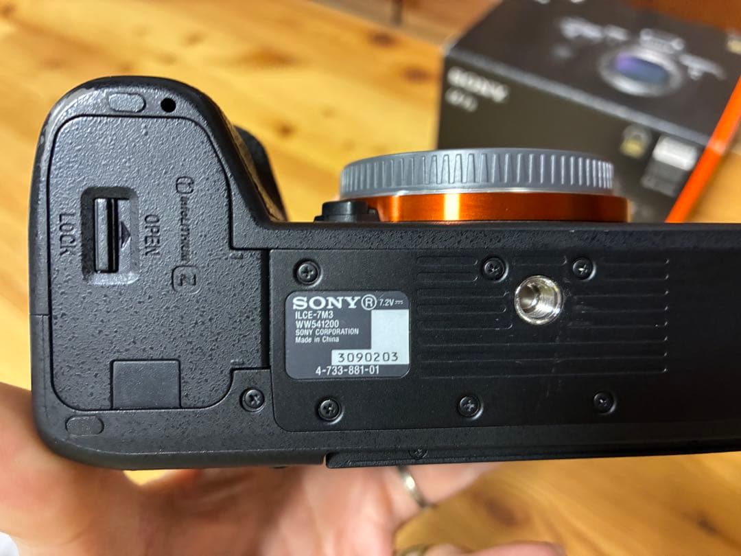 m.m.h SONY α7 III ミラーレス一眼 本体 箱付き