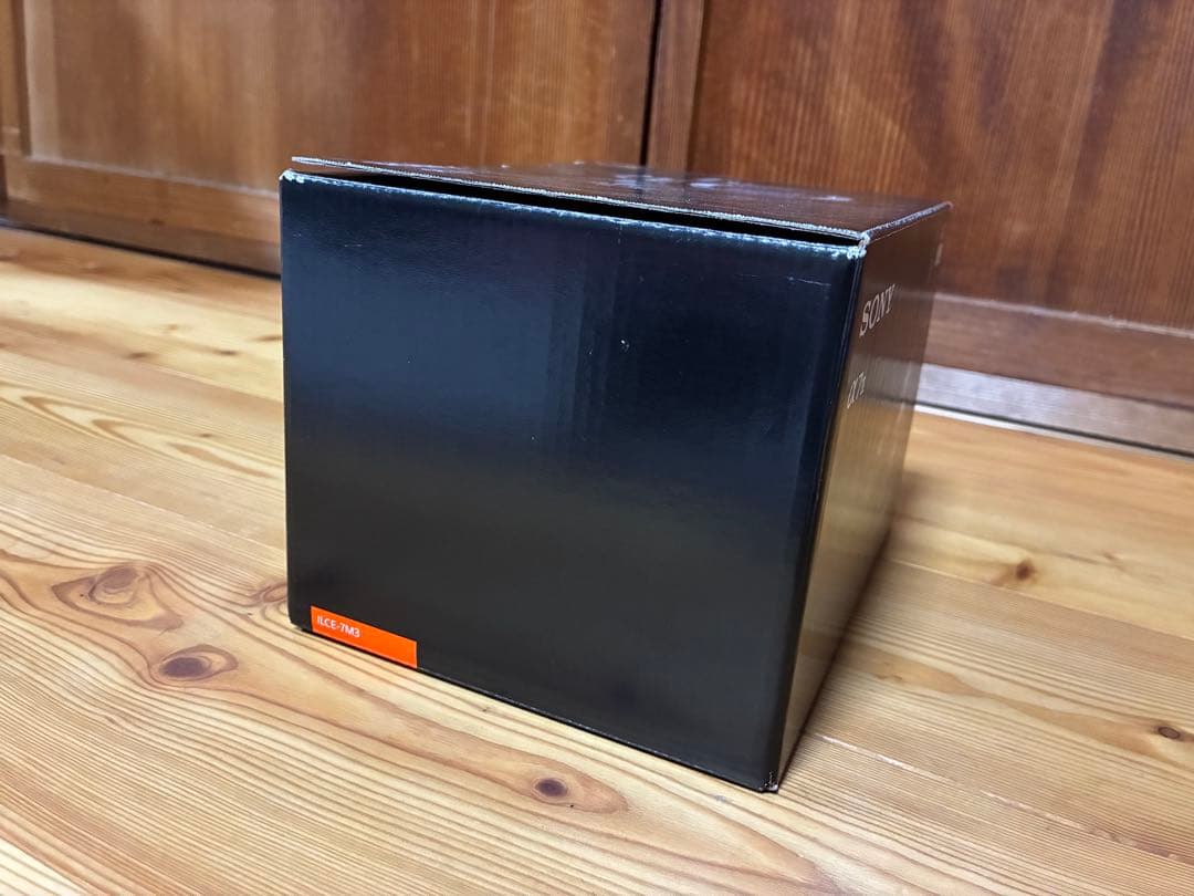 m.m.h SONY α7 III ミラーレス一眼 本体 箱付き