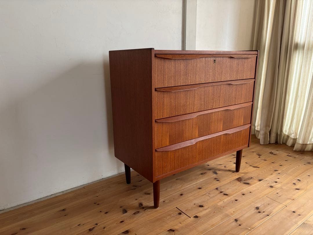 BOARD社製/北欧ヴィンテージ　チーク チェスト