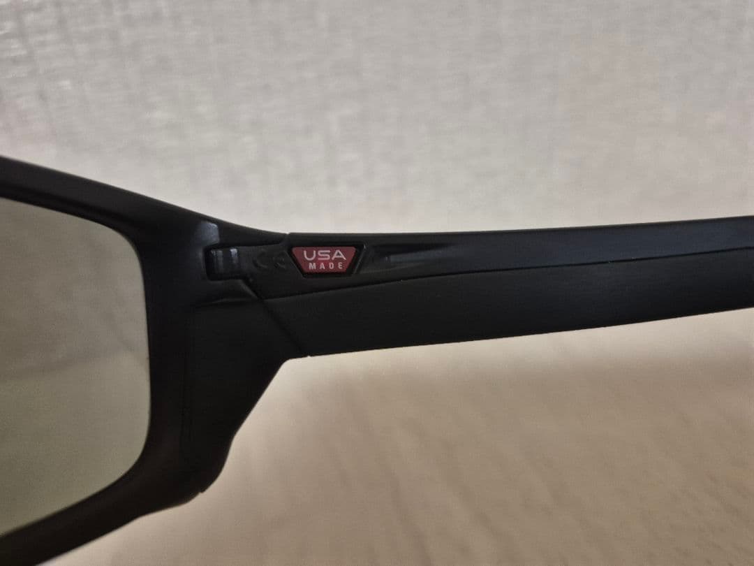 オークリー　ストレートリンク　サングラス　プリズムグレー