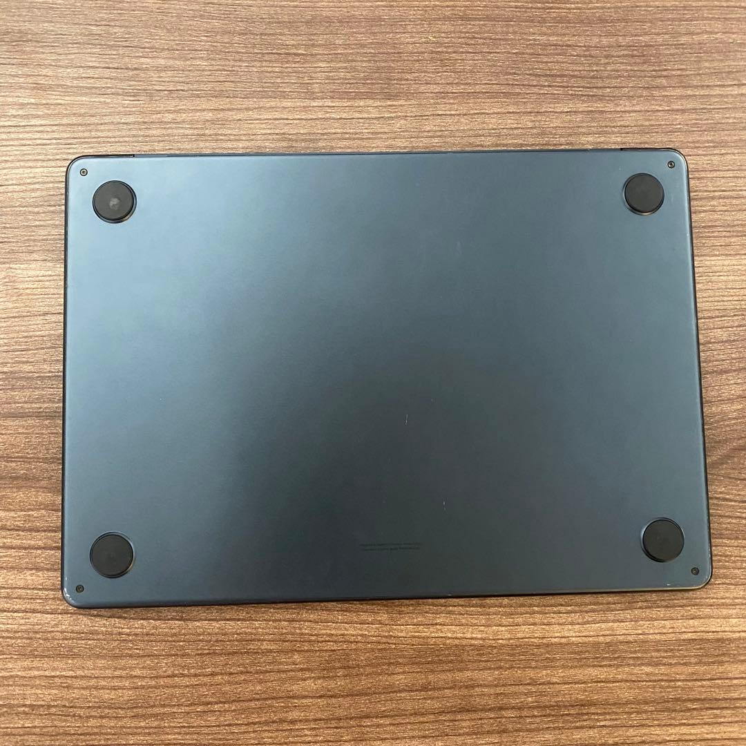 MacBook Air 13インチ M3 2024 16GB 512GB