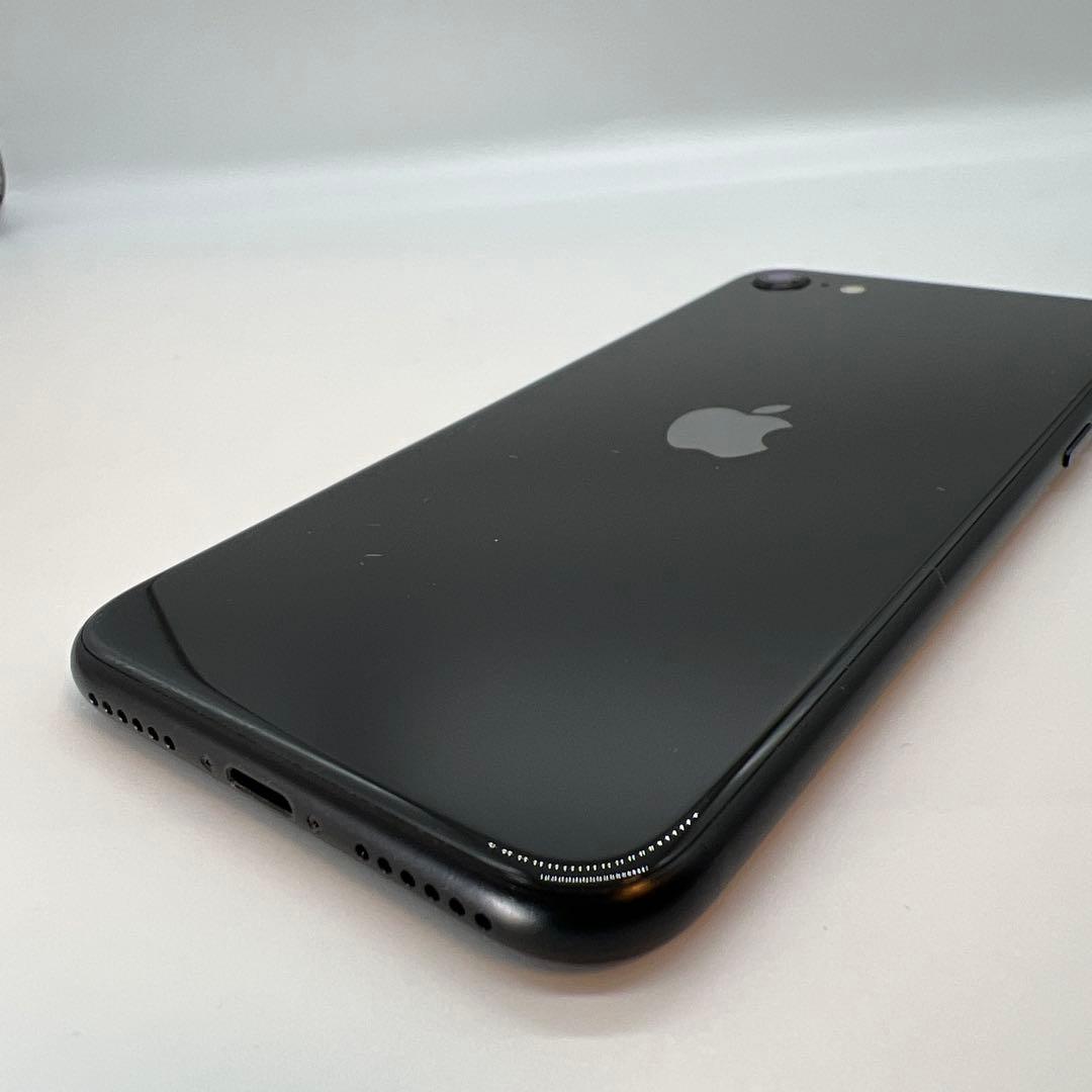 iPhoneSE2 64GB ブラック