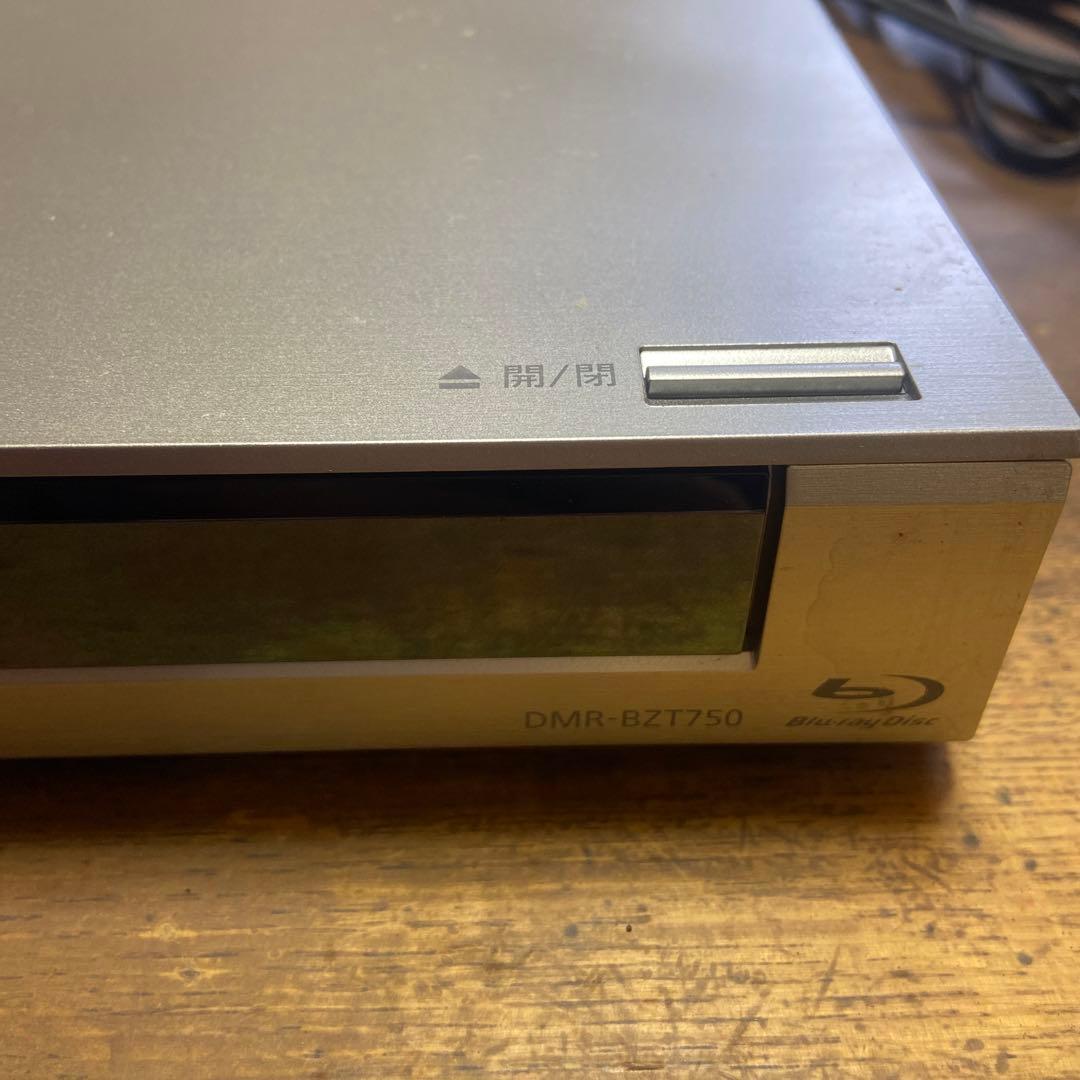 Panasonic DMR-BZT750ブルーレイレコーダー