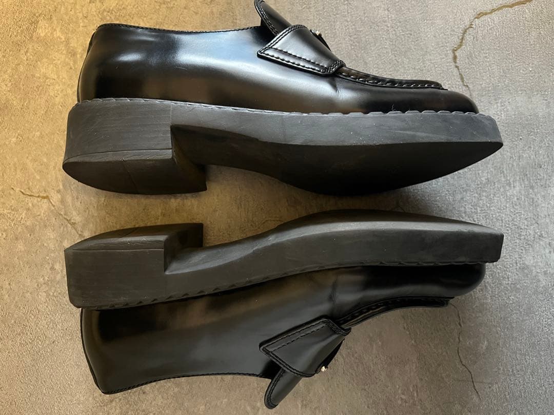 PRADA チョコレート ブラッシュドレザー ローファー　ローファー　36