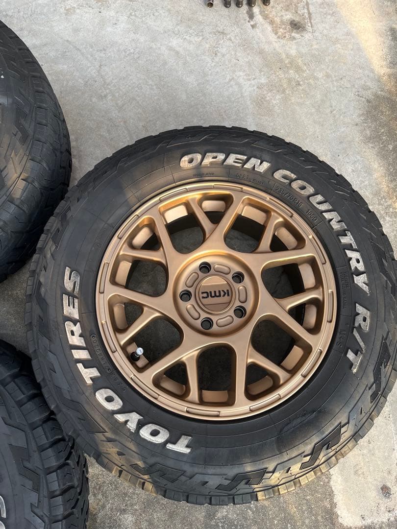 Toyo Tires Open Country R/T 16インチタイヤセット