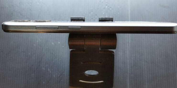 BlackviewWave6C SIMフリー 6.5インチ Android13