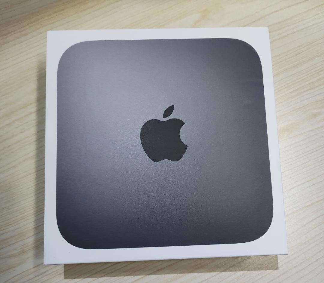 Macデスクトップ Mac mini 2018 (Intel core-i7) 32GB 1TB