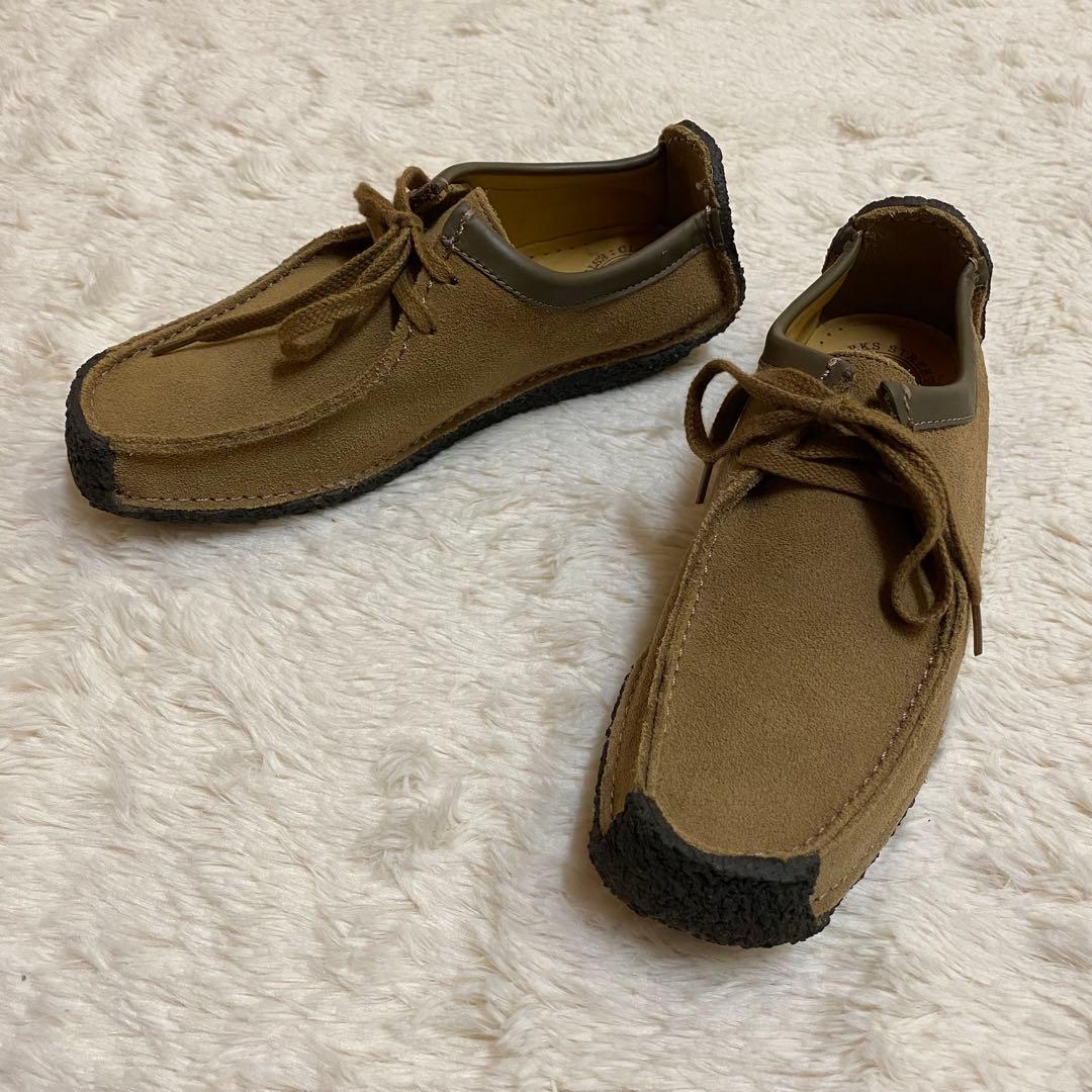 ちっち　クラークス ナタリー　ベージュ　クレープソール　レザー　モカシン