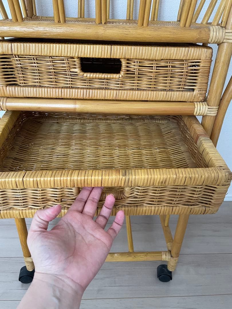ラタン製 3段ランドリーラック キャスター付き