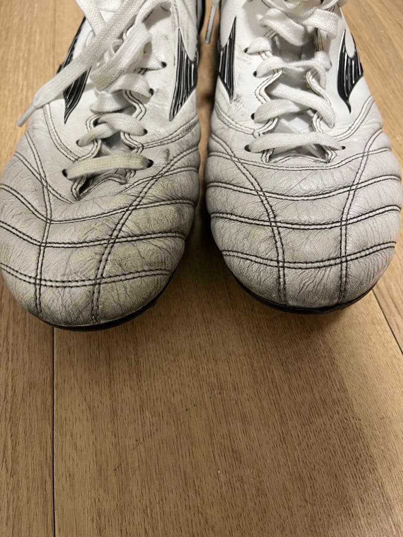 Mizuno モレリア　ホワイト/レッド スパイクシューズ　28cm